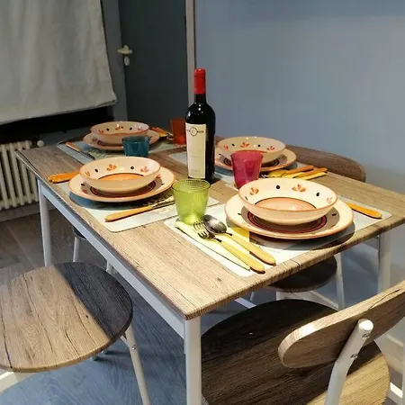 Loft 2 In Mondello Mt. 200 From Sea. Appartement Palerme