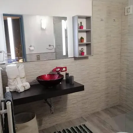 Loft 2 In Mondello Mt. 200 From Sea.